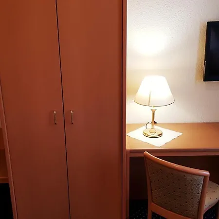 Altberesinchen Hotel Frankfurt nad Odrou